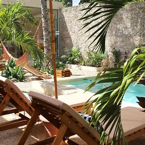 Nuik Casa Tropical Merida